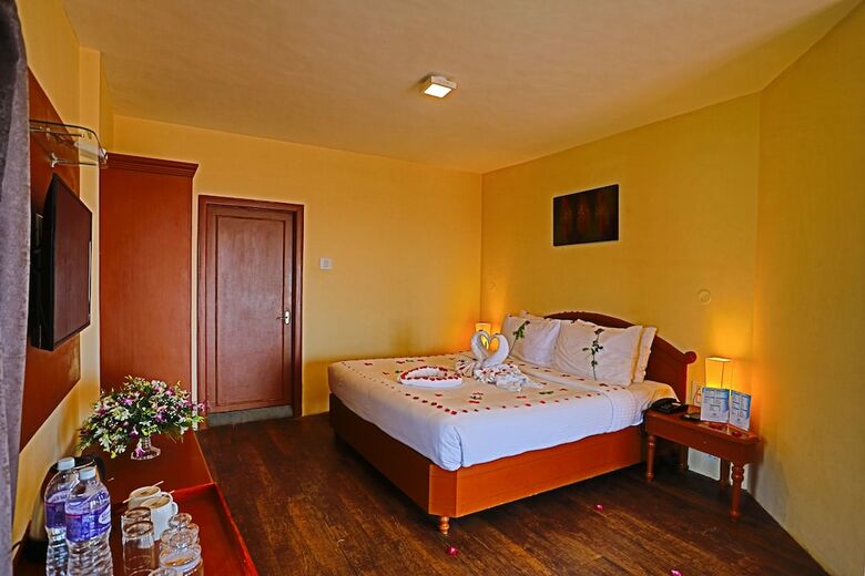 Hotel La Montana By Tgi