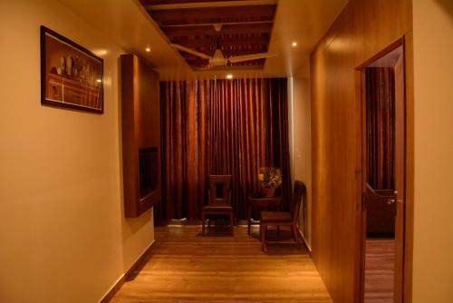 Kani Residency Hotel