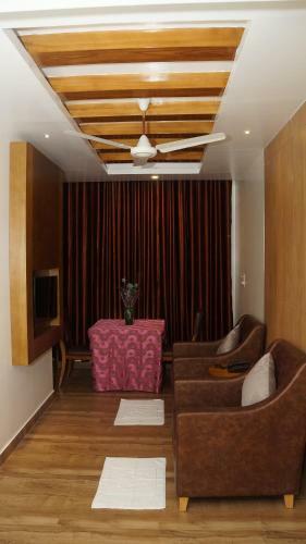 Kani Residency Hotel