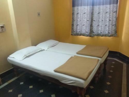 Hotel Svs Lodge