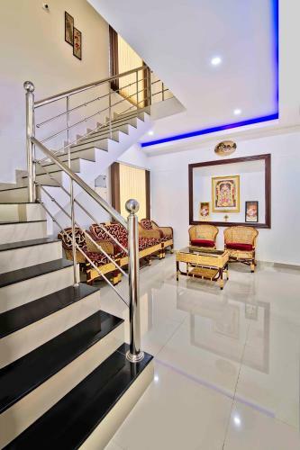 Hostal Rams Guest House Near Kims Hospital