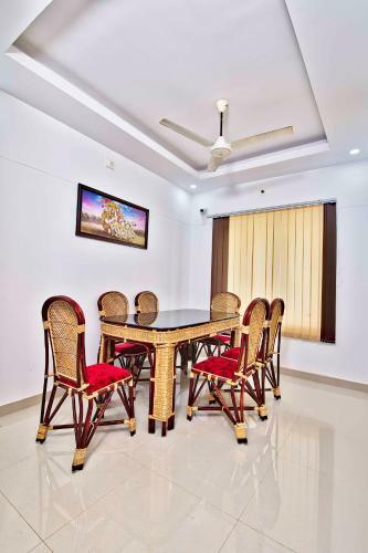Hostal Rams Guest House Near Kims Hospital