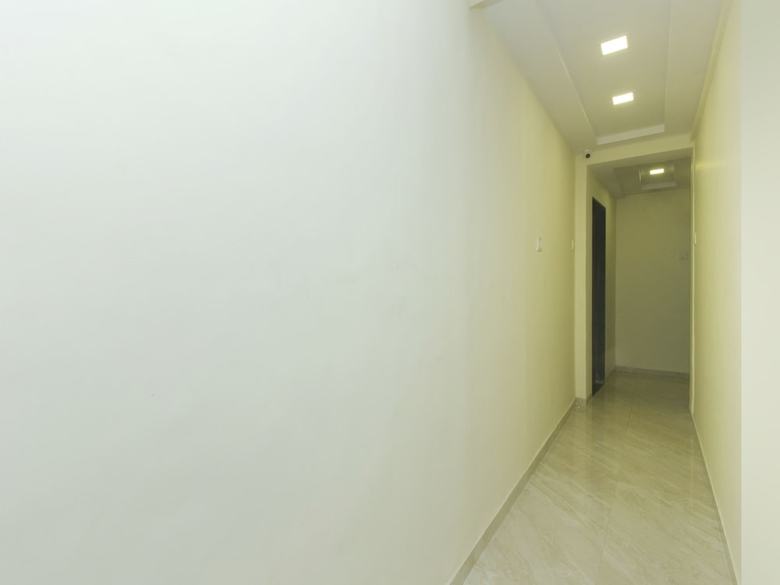 Oyo 17393 Hotel Elite Plaza