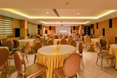 Hotel Ambara Suites