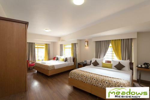 Hotel Meadows Residency