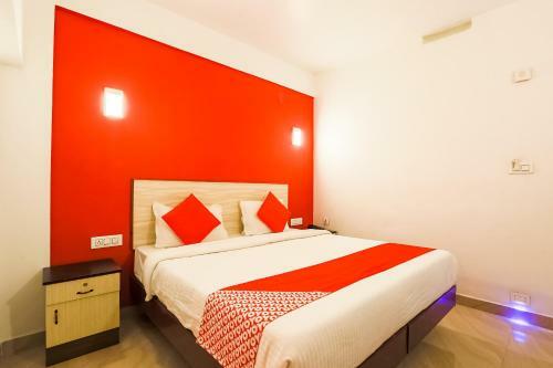 Hotel Collection O 36438 Zion International