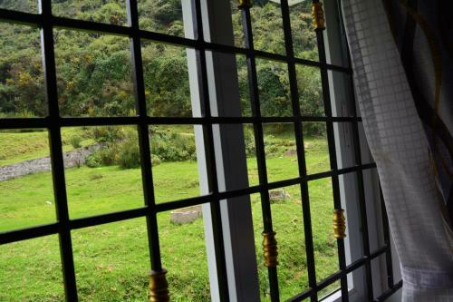 Bed & Breakfast The Conerstayz