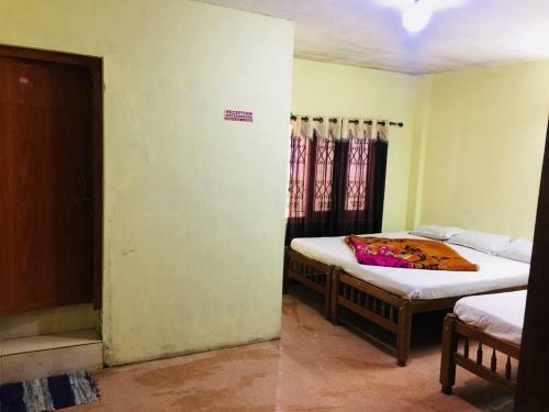 Hotel Smile Stone Residency