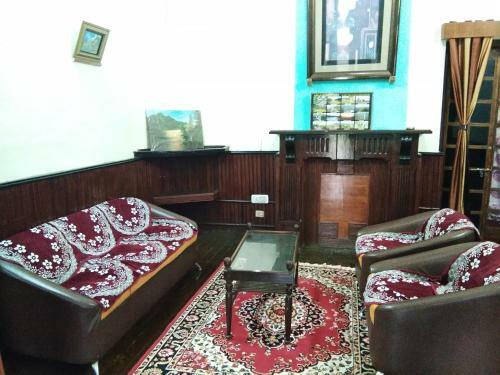 Villa Ooty Castle Bungalow