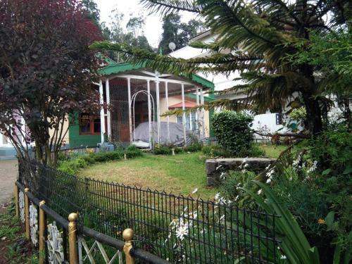 Villa Ooty Castle Bungalow
