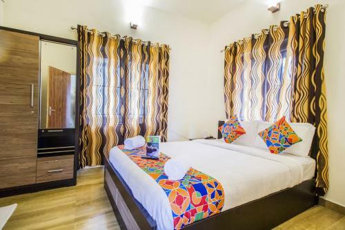 Hotel Fabexpress Grand Castle Hill Resorts