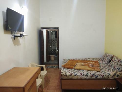 Hill Inn Rooms & Cottage