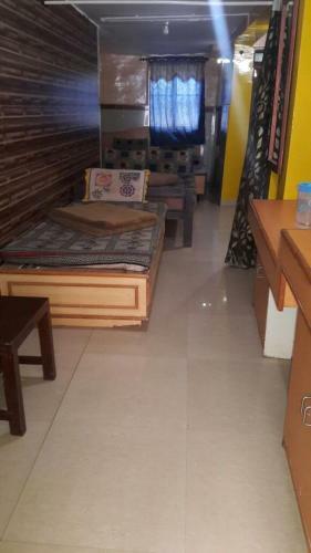 Hill Inn Rooms & Cottage