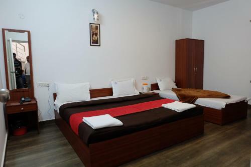 Hotel Rosepark Residency
