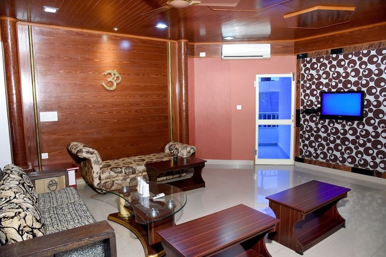 Hotel Sharada International