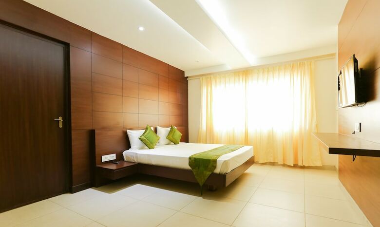Hotel Treebo Trend Vijaya Grand