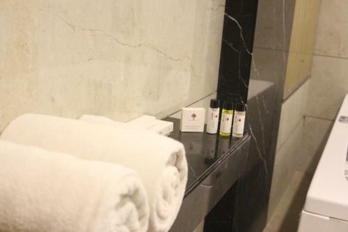 Posada Crimson Park Shree Kanak