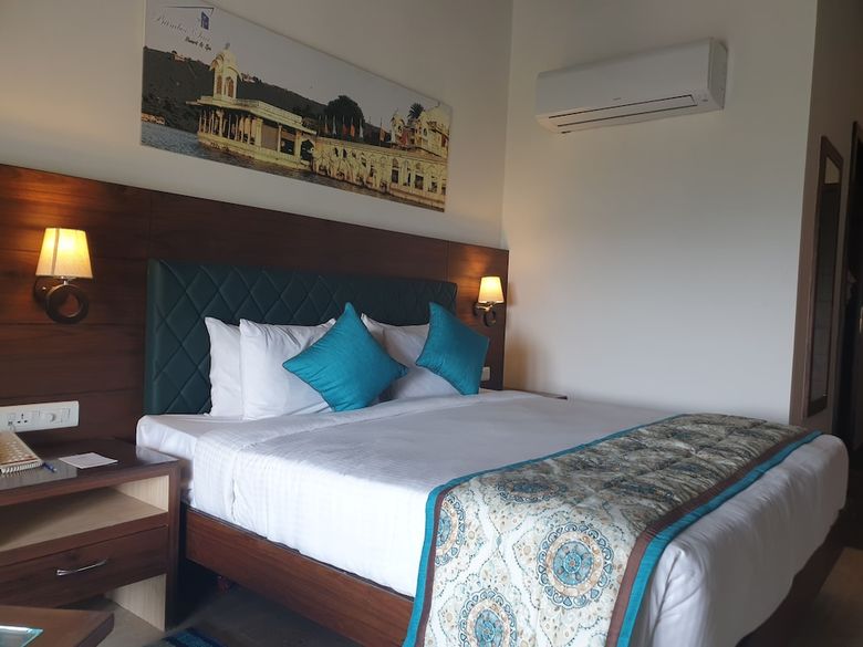 Hotel Bamboo Saa Resort & Spa