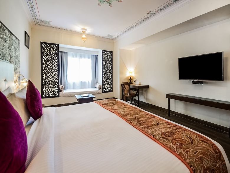 Hotel Bamboo Saa Resort & Spa