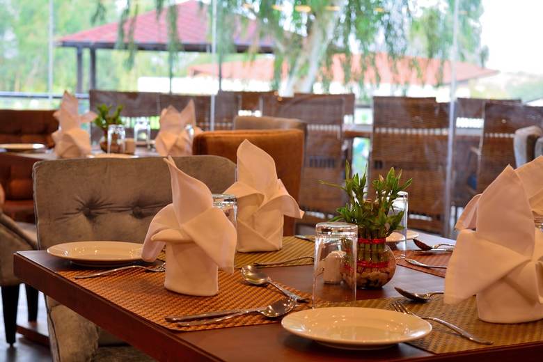 Hotel Bamboo Saa Resort & Spa