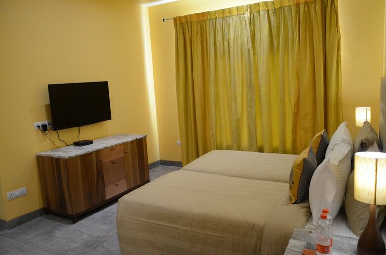 Hotel Justa Sajjangarh Resort & Spa