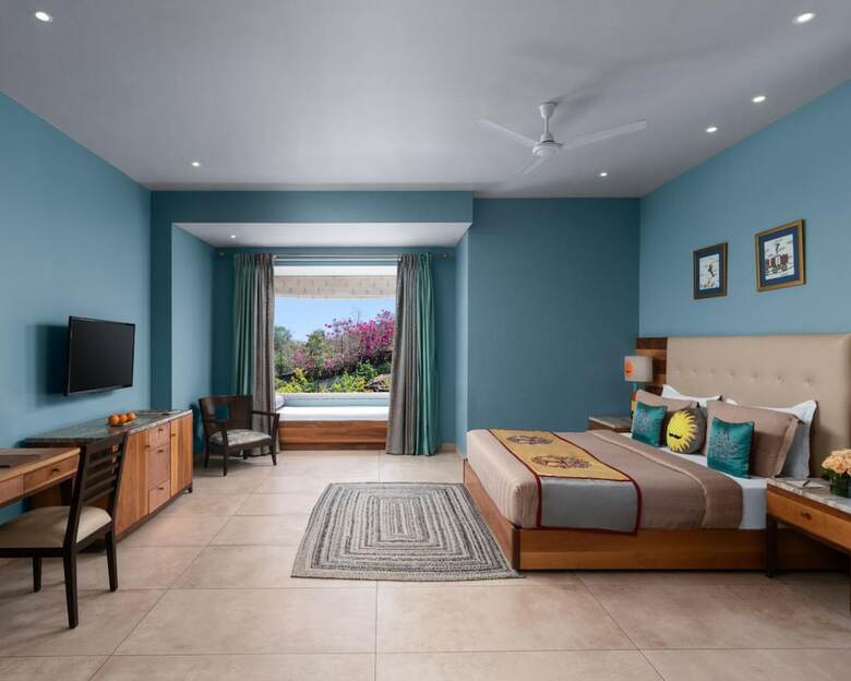 Hotel Justa Sajjangarh Resort & Spa