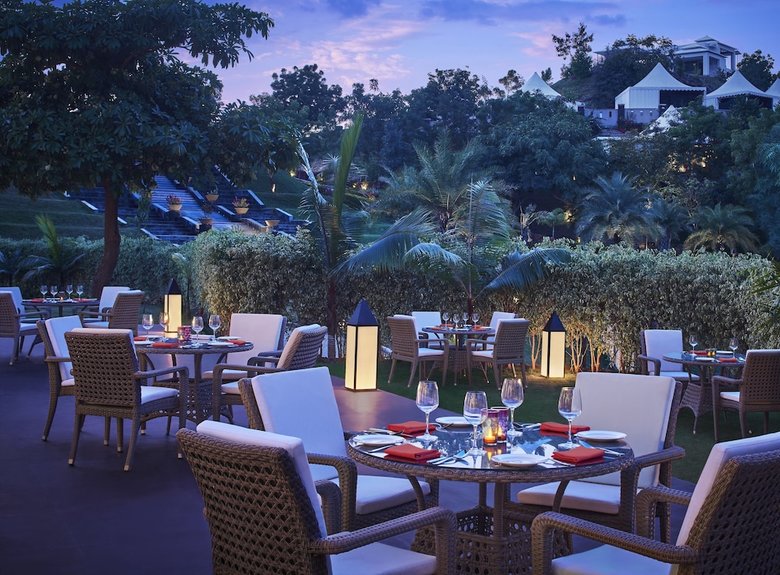 Hotel Taj Aravali Resort & Spa