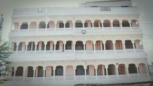 Hostal Choudhary Guest House