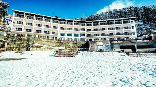 Hotel Patnitop Heights