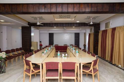 Hotel Gorbandh