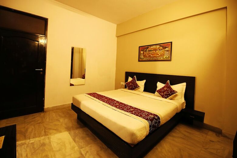 Hotel Ace