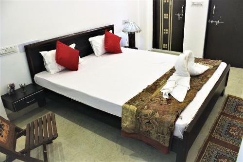 Hostal Rising Shemesh Home Stay