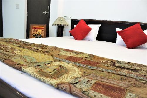 Hostal Rising Shemesh Home Stay