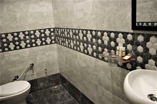 Hostal Rising Shemesh Home Stay