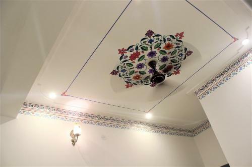 Hostal Rising Shemesh Home Stay