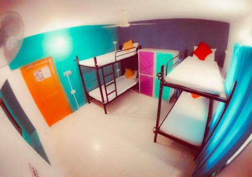 The Hostel Crawl