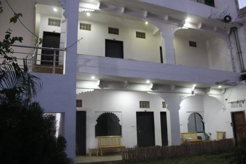 Hotel Heritage High