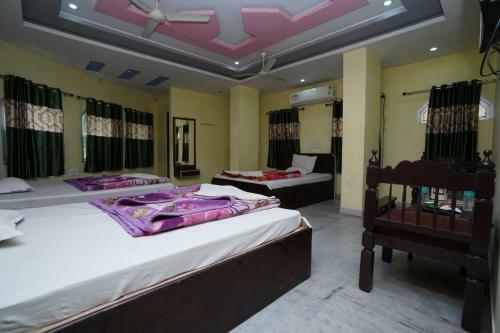 Hotel Gokul Palace