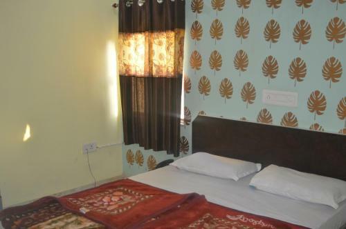 Hotel Gokul Palace
