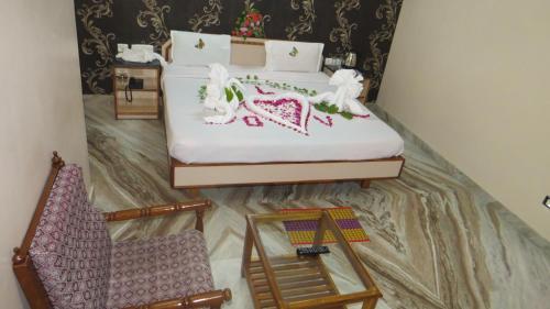 Hotel Saravana Grand