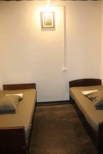 Short Giraffe Hostels - Varkala Beach