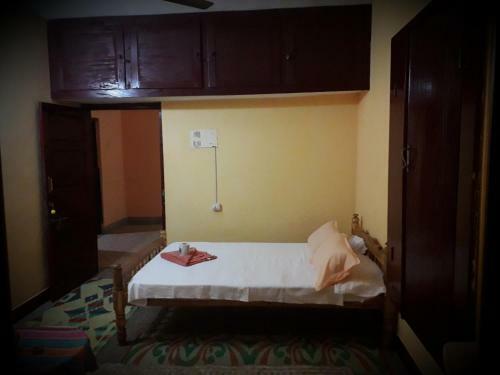 French Flower Homestay