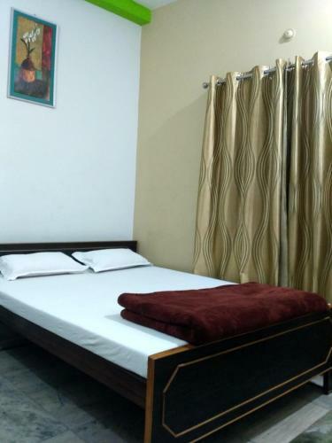 Bed & Breakfast Bliss Paying Guest House