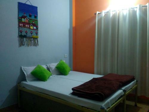Bed & Breakfast Bliss Paying Guest House