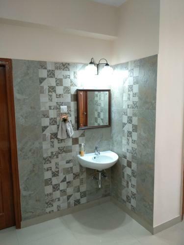 3 Bhk Ganges View Apartment