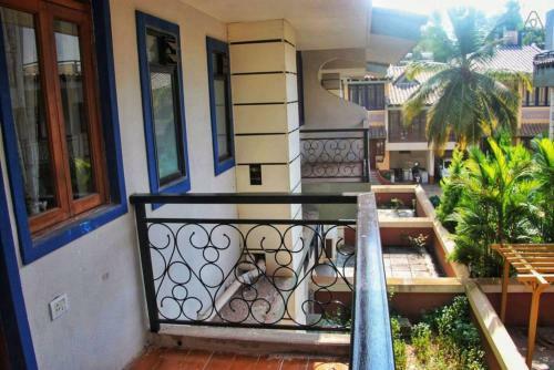 Apartamento Tropical Holiday Home At Varca | Has Swimming Pool