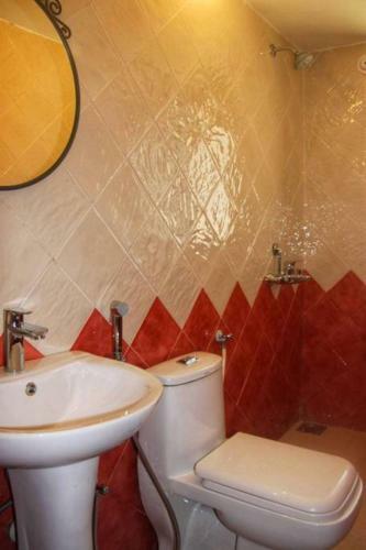 Apartamento Tropical Holiday Home At Varca | Has Swimming Pool