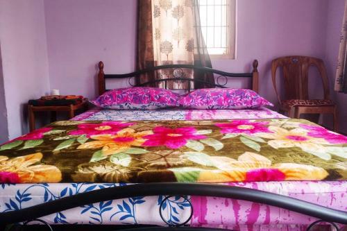 Bed & Breakfast Budget Studio Room In Gokulam