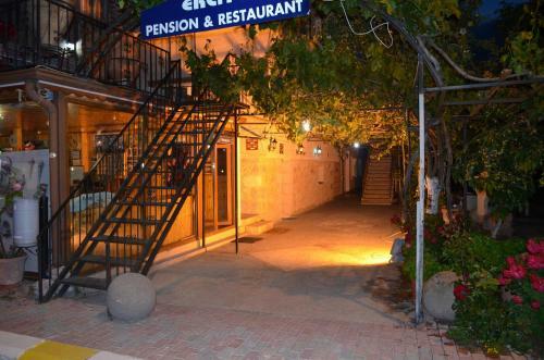 Hostal Erciyes Pension