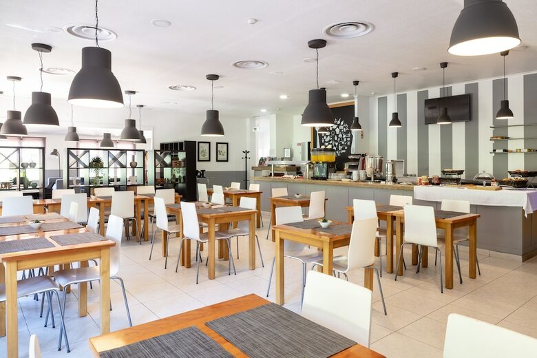 Hotel Campanile Lisboa Sud - Setubal